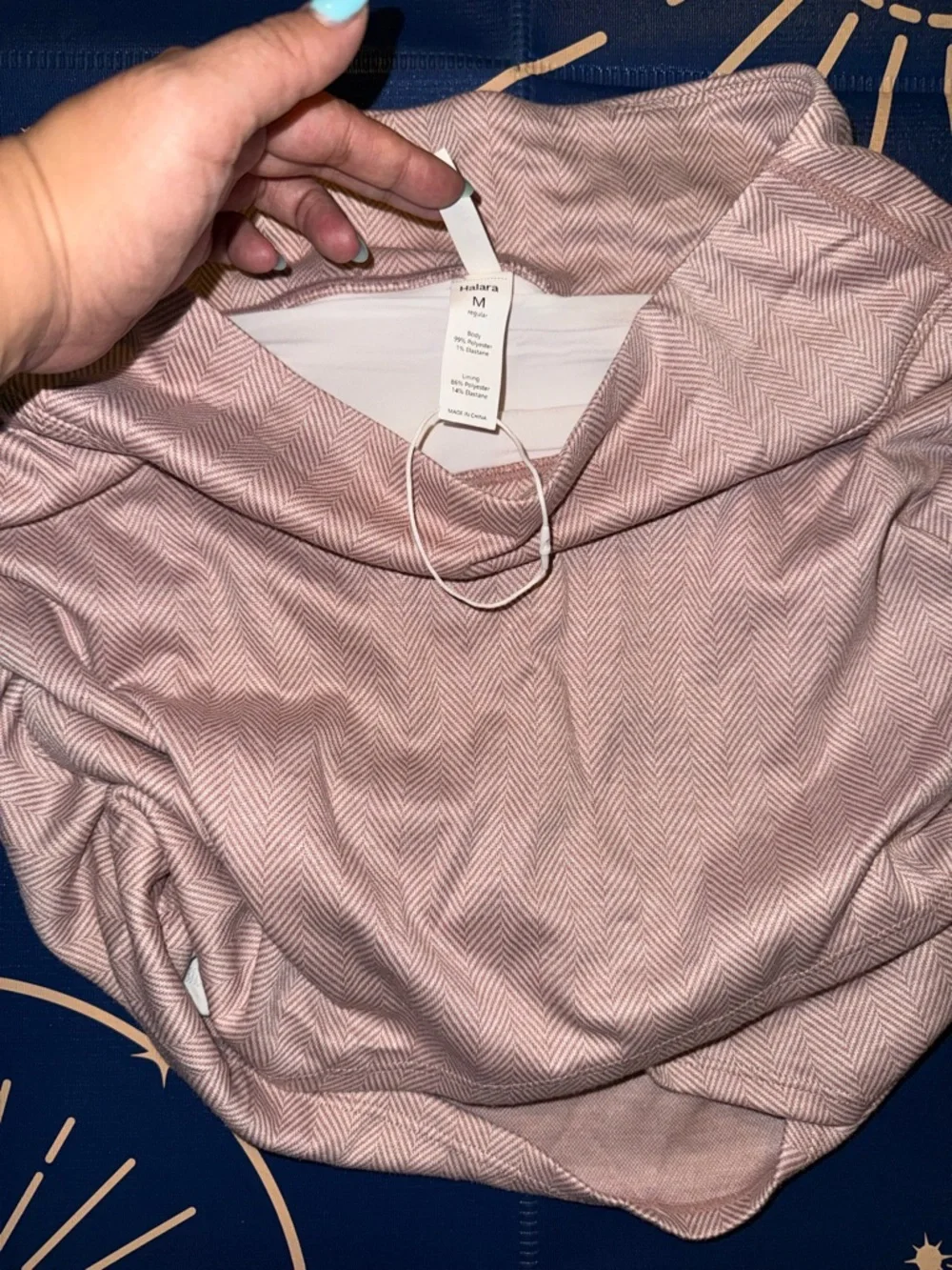 Halara High Waisted Ruched 2-in-1 Herringbone Skort medium NWOT - Picture 9 of 10